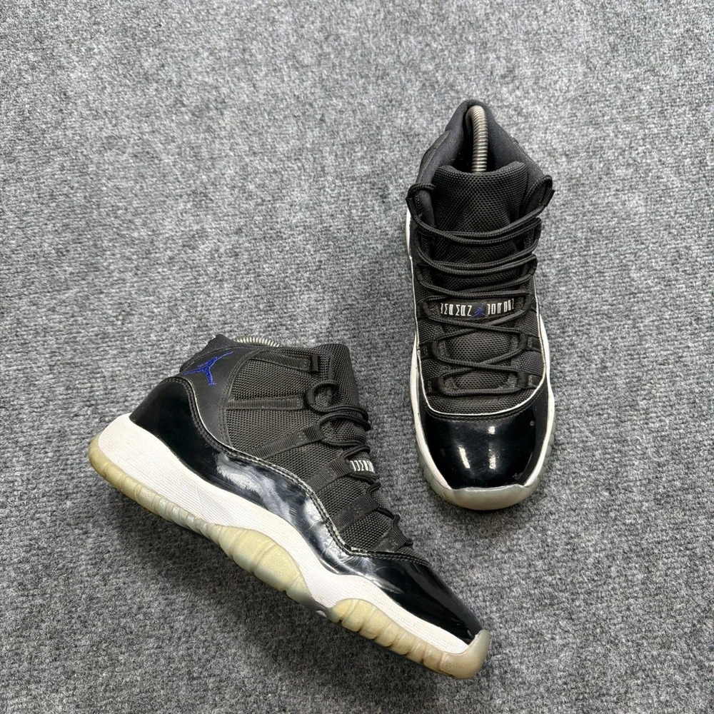 Nike Air Jordan 11 Retro Space Jam Size 5Y GS  378038-003 Black OG Youth 2016